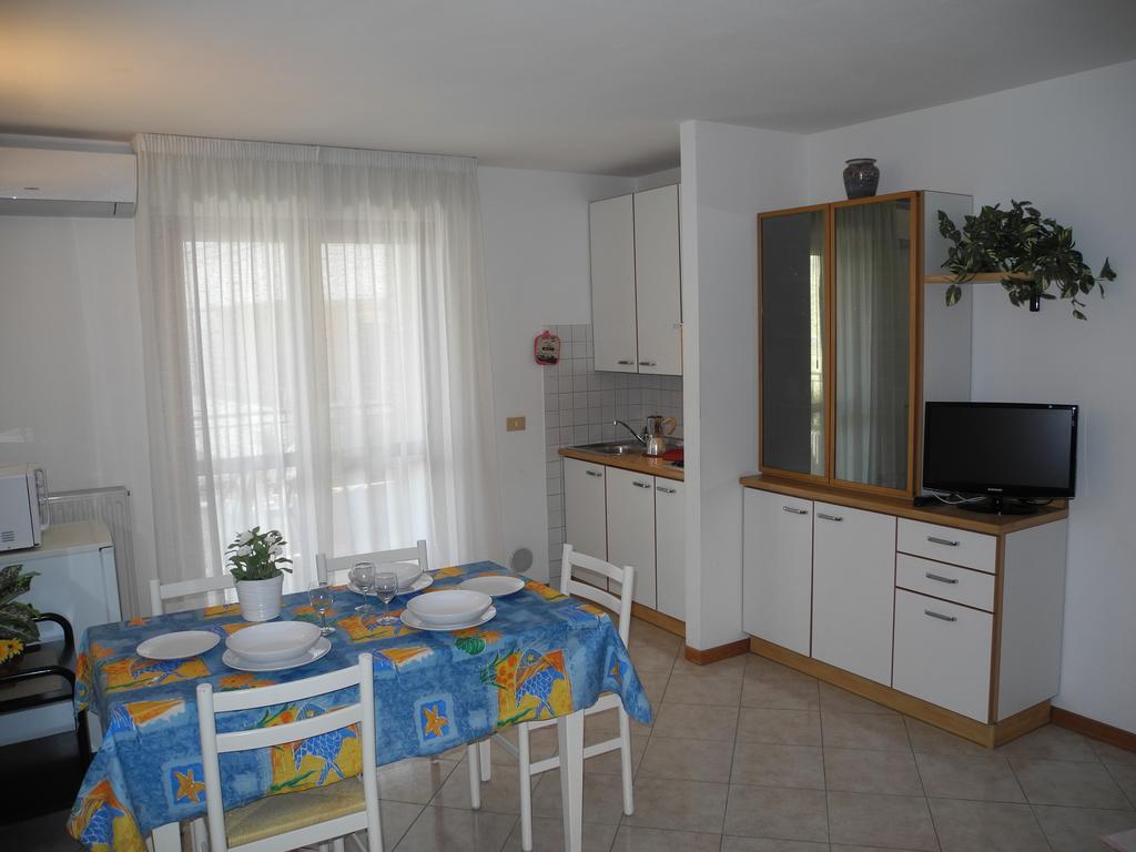 Villa Daniela Apartment Grado Eksteriør billede